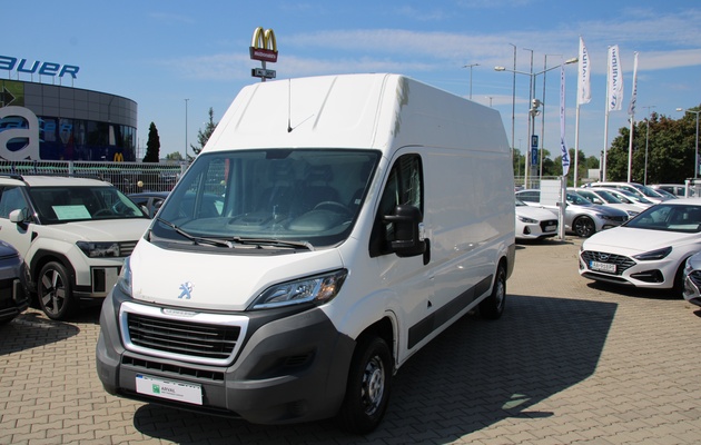 PEUGEOT Boxer vehicle-image