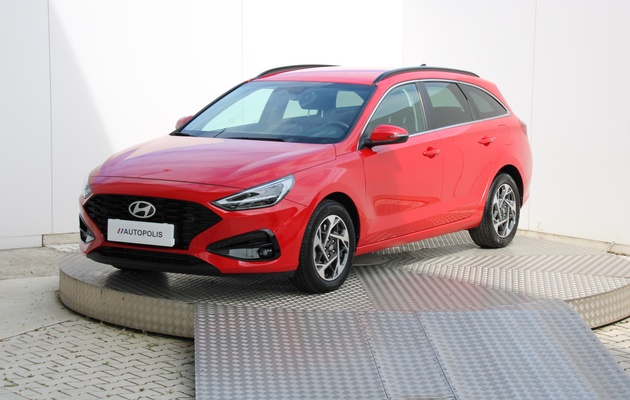 HYUNDAI i30 CW Family vehicle-image