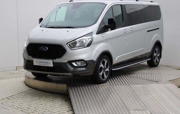FORD Custom Tourneo Active vehicle-image