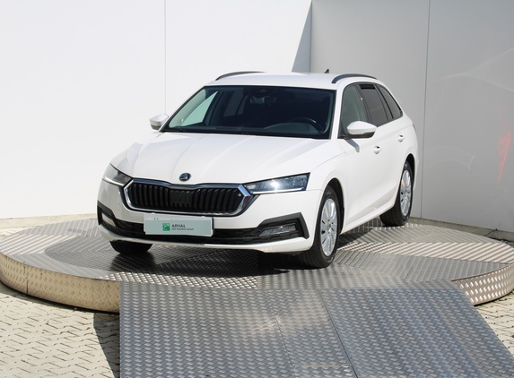 ŠKODA Octavia IV Combi Active
