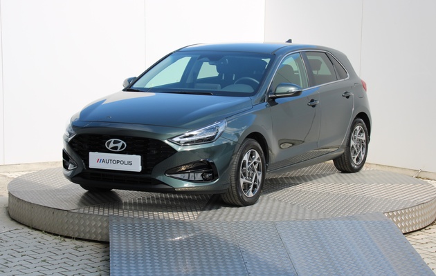 HYUNDAI i30 Family vehicle-image