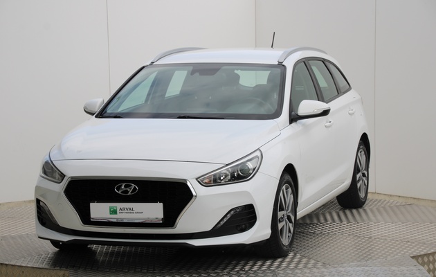 HYUNDAI i30 CW Comfort vehicle-image