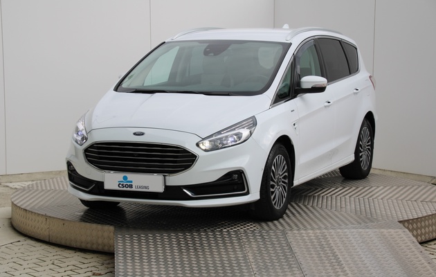 FORD S-MAX Titanium vehicle-image