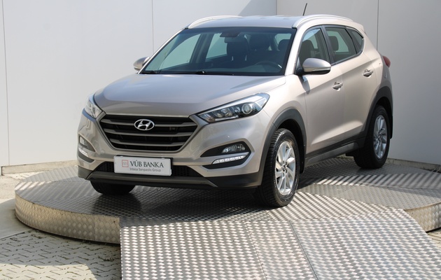 HYUNDAI Tucson Family vehicle-image