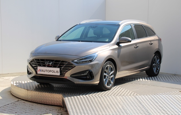 HYUNDAI i30 CW Style vehicle-image
