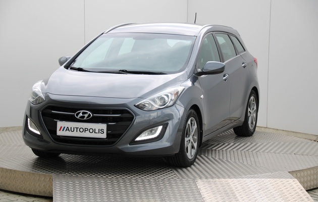 HYUNDAI i30 CW Family vehicle-image