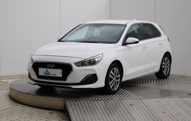 HYUNDAI i30 Family vehicle-image