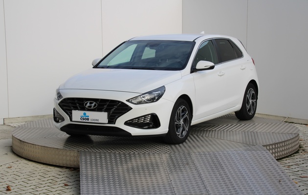 HYUNDAI i30 Family vehicle-image