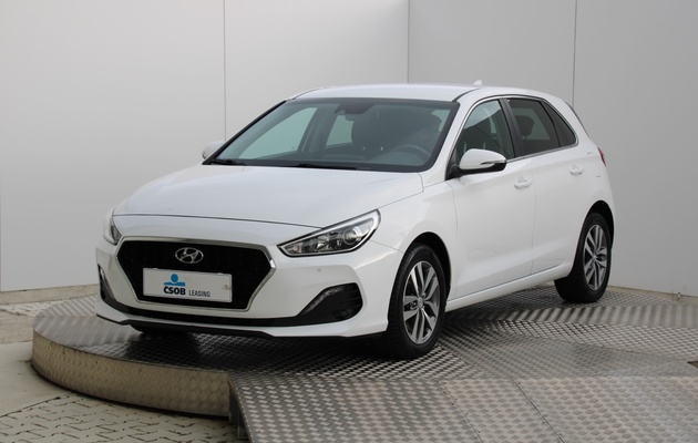 HYUNDAI i30 Family vehicle-image