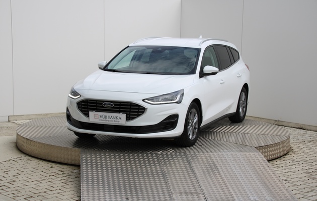 FORD Focus Combi Titanium vehicle-image