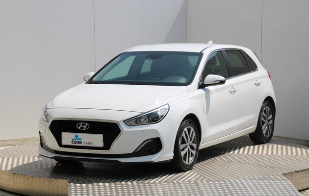 HYUNDAI i30 Family vehicle-image