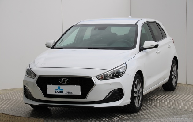 HYUNDAI i30 Family vehicle-image