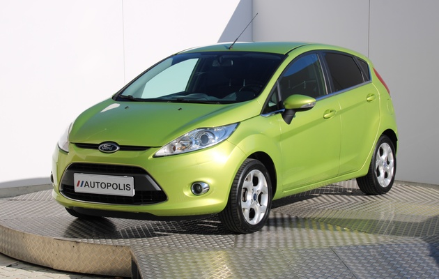 FORD Fiesta Titanium vehicle-image
