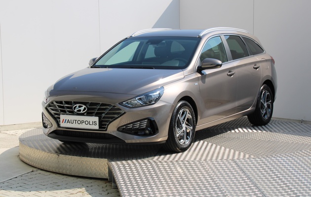 HYUNDAI i30 CW Family vehicle-image