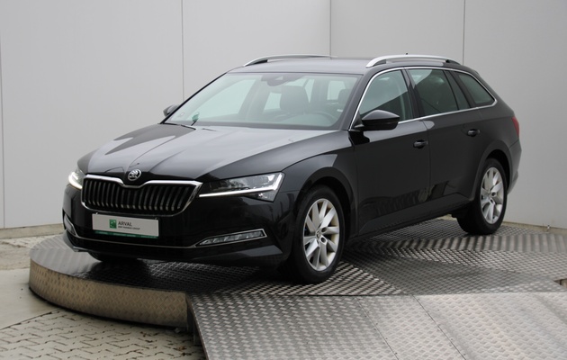 ŠKODA Superb Combi Style vehicle-image
