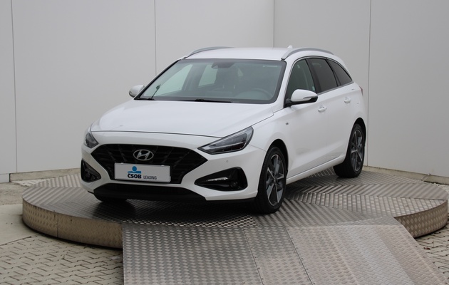 HYUNDAI i30 CW Style vehicle-image