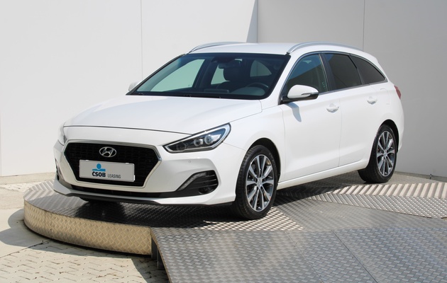 HYUNDAI i30 CW Style vehicle-image