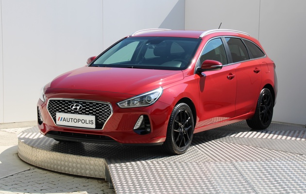 HYUNDAI i30 CW Family vehicle-image