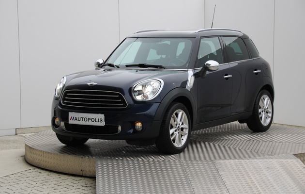 Mini Cooper Countryman vehicle-image