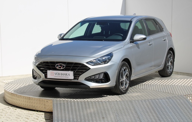 HYUNDAI i30 Family vehicle-image