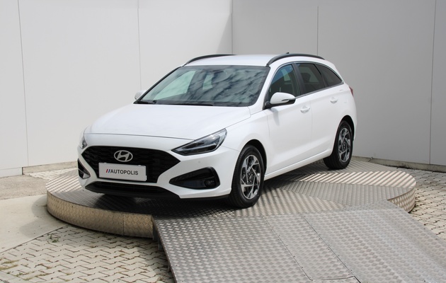 HYUNDAI i30 CW Family vehicle-image