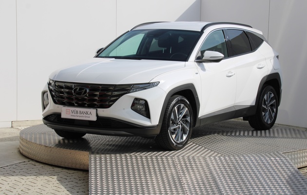 HYUNDAI Tucson (NX4) Style + Dizajn pack vehicle-image