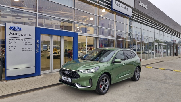 Ford Kuga ST-Line X FHEV vehicle-image